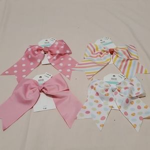 NWT. Girl's Hair Bows. Set of 4.